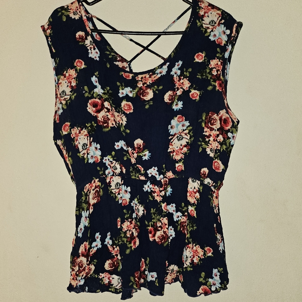 Libian floral blouse